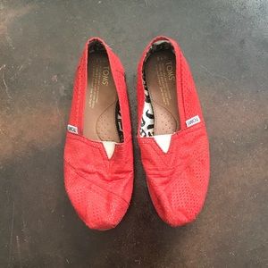 Toms shoes